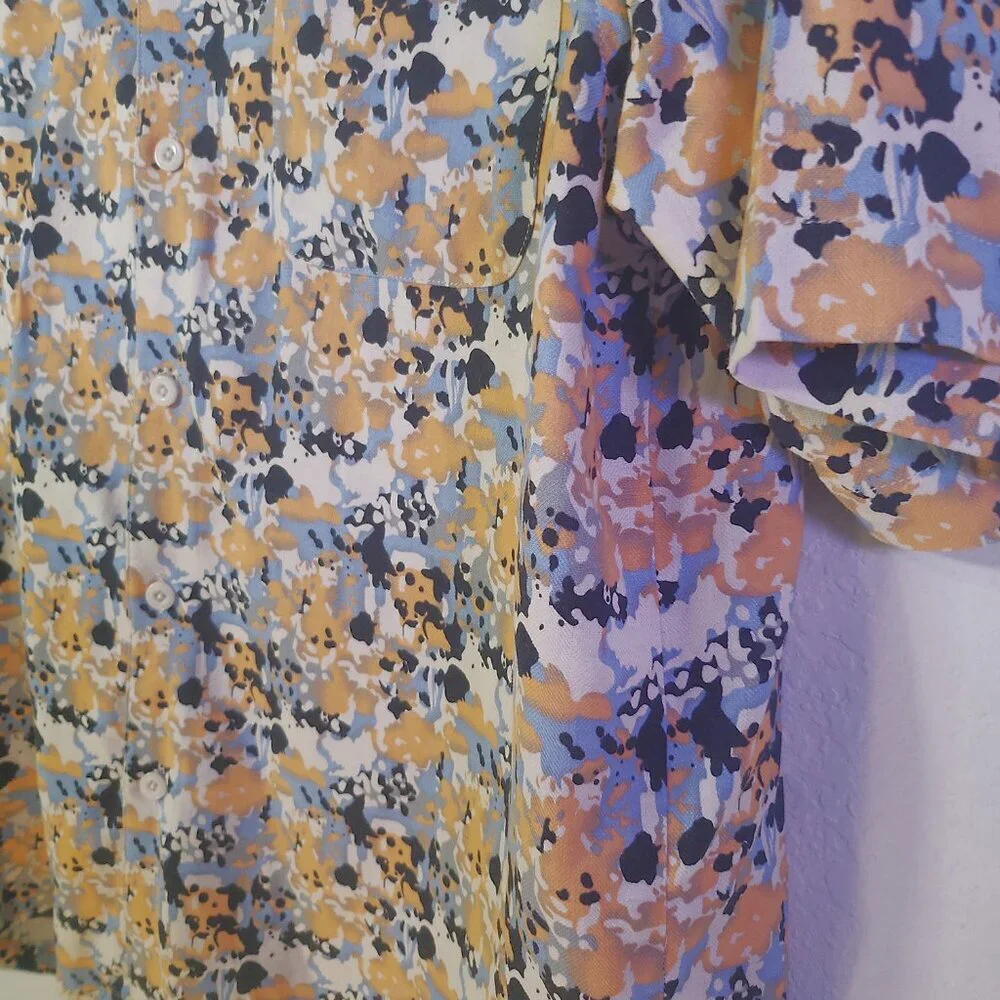 Vintage Silk Circa 1969 Multicolor Polo Vintage Beautiful Shirt 100% Silk - Picture 9 of 11